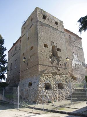 Castillo palacio. Permisán