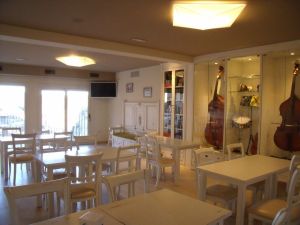 Cafetería Panadería L'Artica